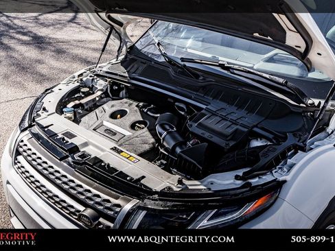 Used 2016 Land Rover Range Rover Evoque HSE image 44