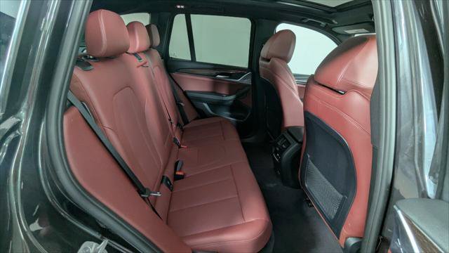 Used 2024 BMW X3 sDrive30i w/ Premium Package w/ZPA RWD image 21
