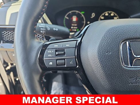 Used 2025 Honda CR-V Sport Touring image 17