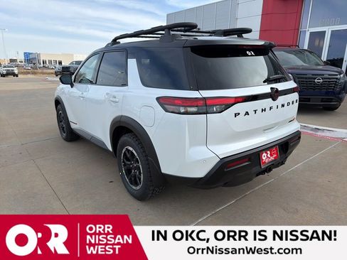New 2026 Nissan Pathfinder Rock Creek image 3