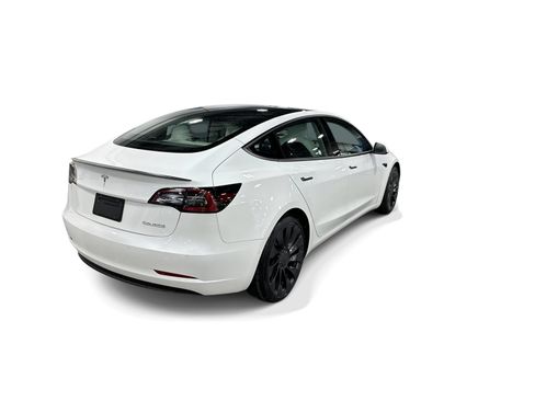 Certified 2022 Tesla Model 3 Performance AWD/4WD image 6