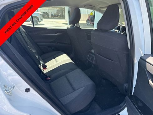 Used 2025 Toyota Camry LE FWD image 10