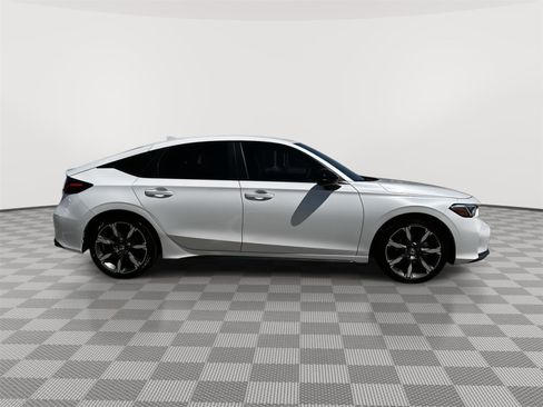 Used 2026 Honda Civic Sport Touring image 5