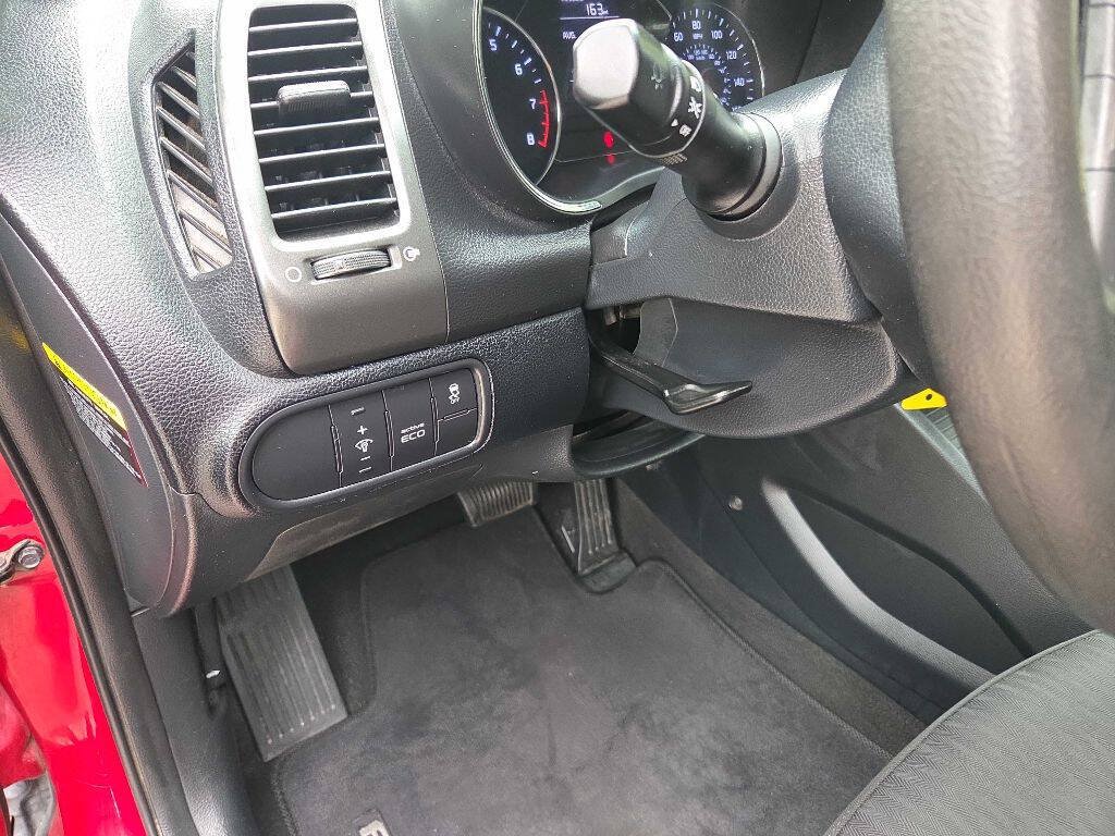 Used 2016 Kia Forte LX FWD image 22