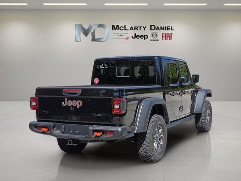 New 2025 Jeep Gladiator Mojave w/ Steel Bumper Group image 5
