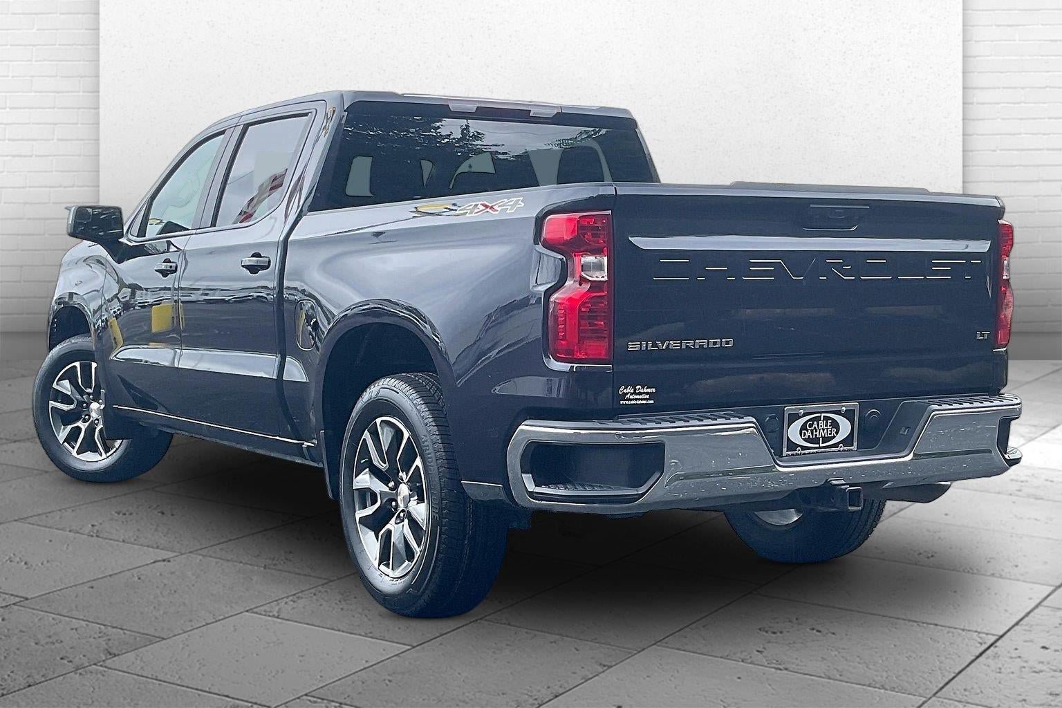 Used 2024 Chevrolet Silverado 1500 LT AWD/4WD image 11