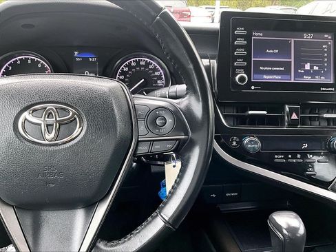 Used 2023 Toyota Camry SE FWD image 23