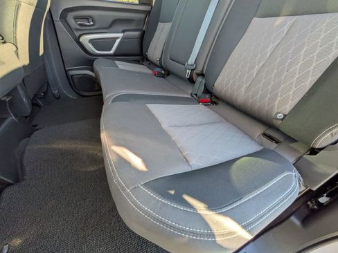 Used 2024 Nissan Titan SV image 30