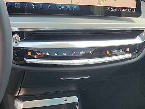 Used 2023 Cadillac Lyriq 2WD image 16