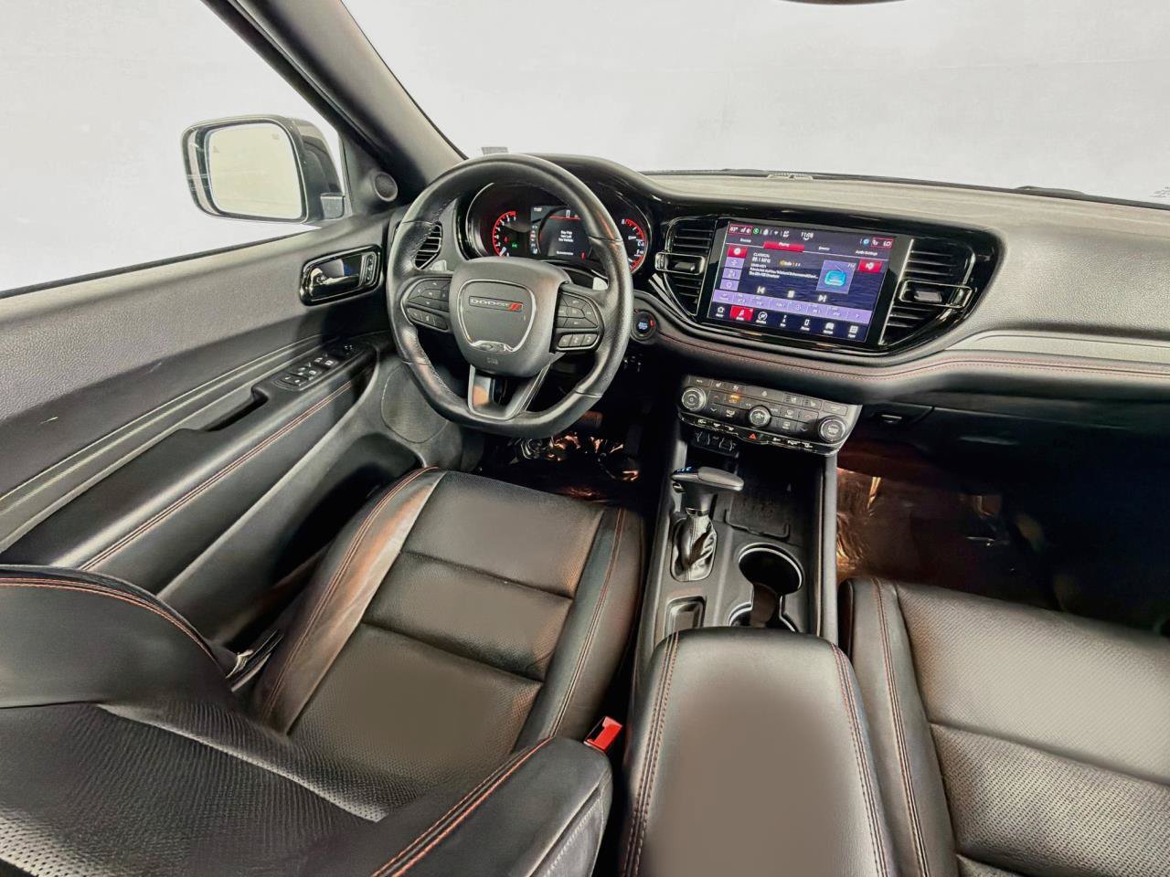 Used 2025 Dodge Durango GT AWD/4WD image 11
