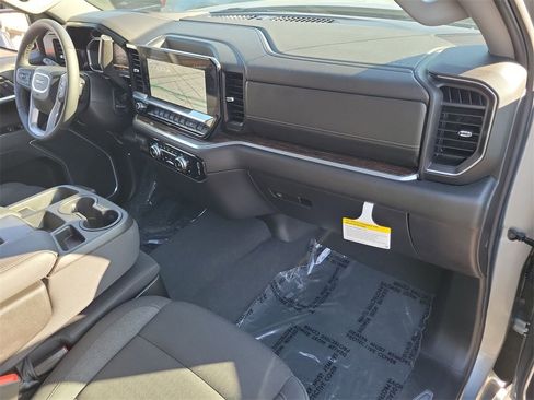 Used 2026 GMC Sierra 1500 Elevation image 28