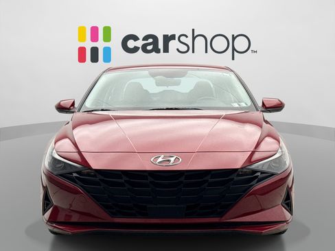 Used 2023 Hyundai Elantra SEL w/ Convenience Package FWD image 8