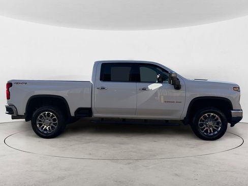 Certified 2025 Chevrolet Silverado 3500 LTZ w/ LTZ Plus Package AWD/4WD image 6