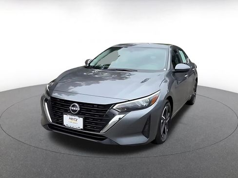 Used 2025 Nissan Sentra SV FWD image 7