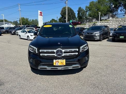 Used 2022 Mercedes-Benz GLB 250 4MATIC image 2