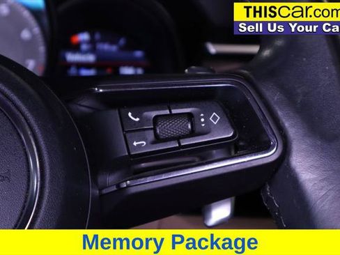 Used 2022 Porsche Macan S AWD/4WD image 16