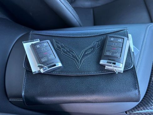 Used 2019 Chevrolet Corvette ZR1 w/ Chrome Badge Package image 75