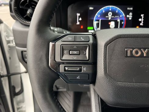 Certified 2025 Toyota Land Cruiser image 17