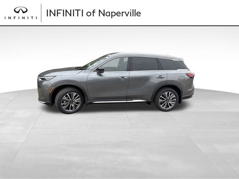 New 2026 INFINITI QX60 Luxe image 2