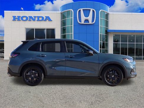 New 2026 Honda HR-V Sport image 2