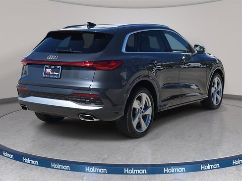 New 2025 Audi Q5 Prestige image 3