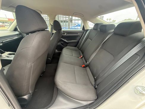 Used 2023 Honda Civic LX image 19