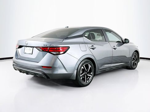 Used 2024 Nissan Sentra SV image 9