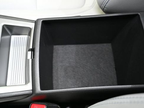 Used 2023 Hyundai Kona Limited w/ Cargo Package FWD image 26