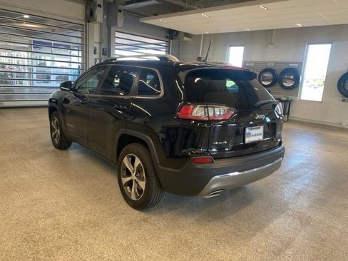 Used 2020 Jeep Cherokee Limited AWD/4WD image 11