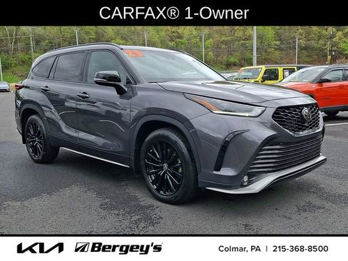Used 2023 Toyota Highlander XSE AWD/4WD image 3