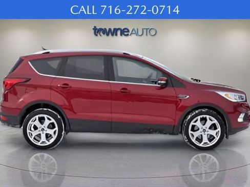 Used 2019 Ford Escape Titanium image 6
