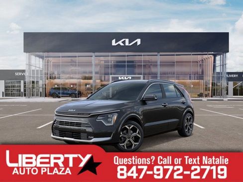 New 2025 Kia Niro SX Touring image 1