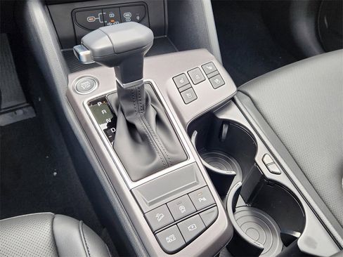 New 2026 Kia Sportage SX image 13