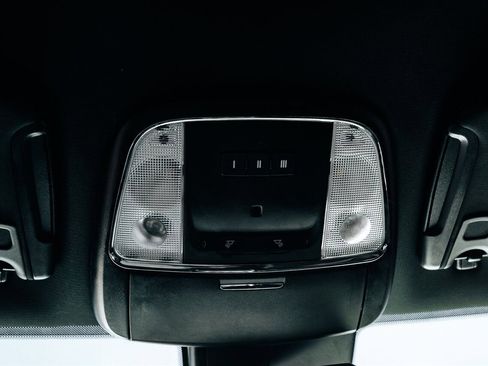 Used 2023 Dodge Charger R/T w/ Plus Group RWD image 36