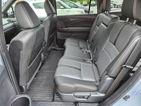 Used 2024 Honda Passport TrailSport image 14