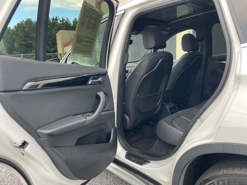 Used 2019 BMW X1 xDrive28i w/ Convenience Package AWD/4WD image 15