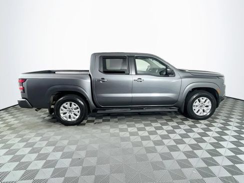 Used 2024 Nissan Frontier SV w/ SV Convenience Package RWD image 9