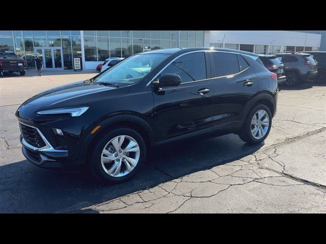 Certified 2024 Buick Encore GX Preferred FWD image 4