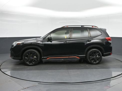 Used 2023 Subaru Forester Sport image 4