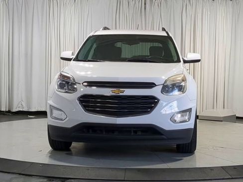 Used 2017 Chevrolet Equinox LT w/ Convenience Package AWD/4WD image 3
