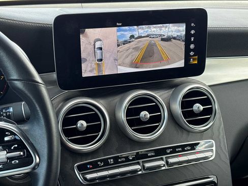 Used 2023 Mercedes-Benz GLC 300 4MATIC Coupe image 19