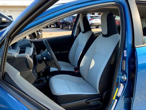 Used 2015 Toyota Prius C Two image 7