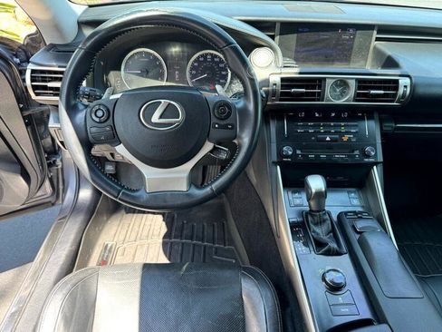Used 2014 Lexus IS 350 image 10
