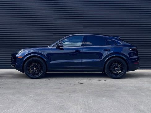 New 2026 Porsche Cayenne Coupe image 2