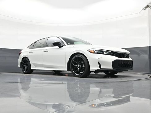 Used 2025 Honda Civic Sport image 20