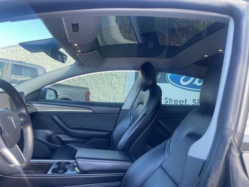 Used 2021 Tesla Model 3 Long Range image 18