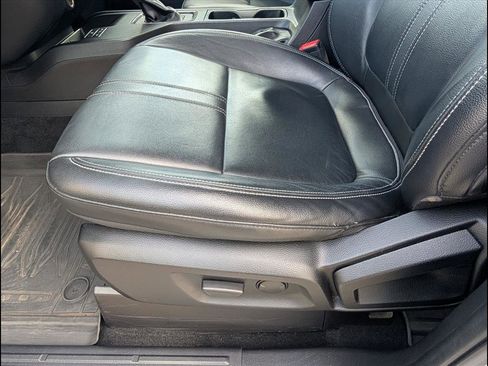 Used 2019 Ford Ranger Lariat w/ Equipment Group 501A Mid image 19