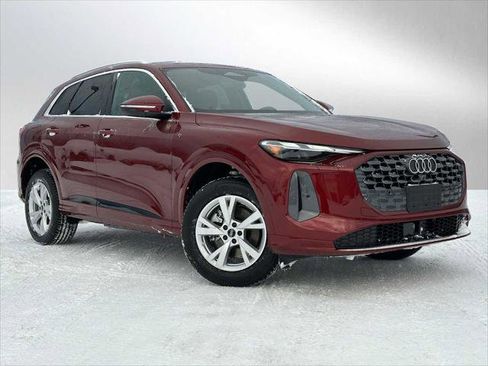 New 2025 Audi Q5 Premium image 1