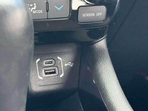 Used 2025 Jeep Compass Trailhawk AWD/4WD image 30