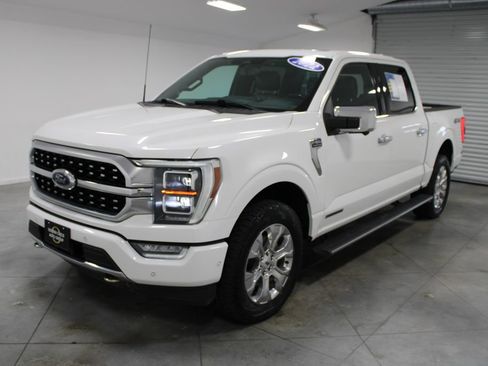 Certified 2022 Ford F150 Platinum w/ Equipment Group 701A High AWD/4WD image 5